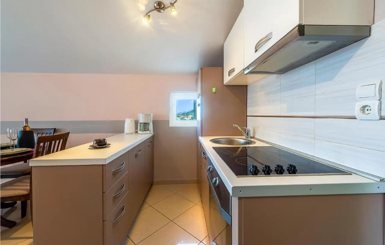 Amazing Apartment In Seline With Wifi